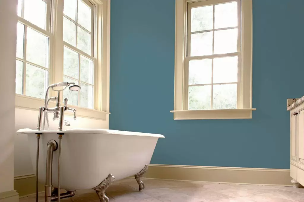 Оформление стен ванной комнаты. Красить или не красить?